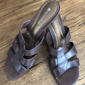 Naturalizer Brown Slip On Sandals